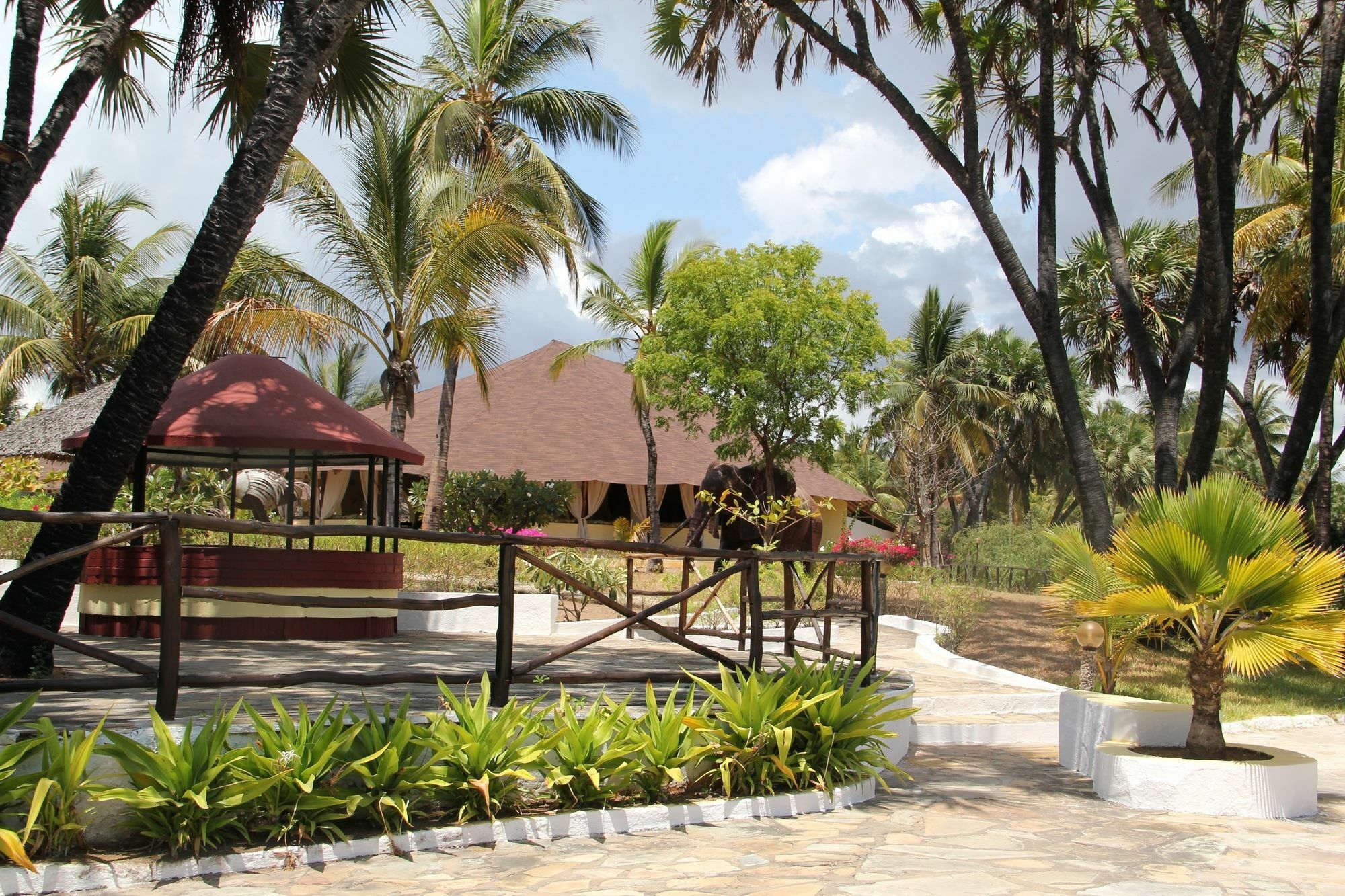 Angel'S Bay Beach Resort Malindi Exterior foto